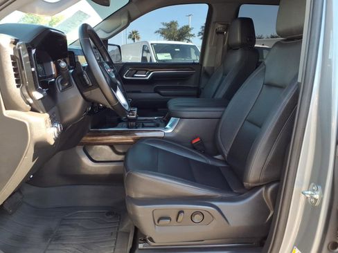 Used 2023 GMC Sierra 1500 Elevation w/ Elevation Premium Package image 11