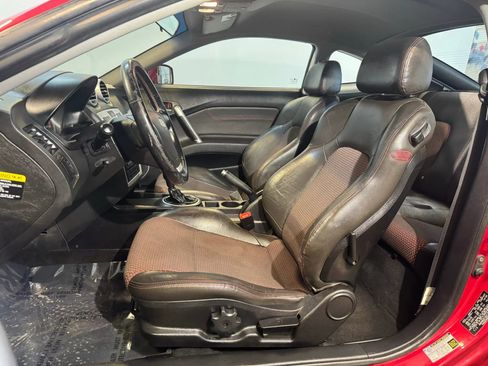 Used 2005 Hyundai Tiburon GT FWD image 8