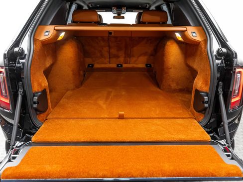New 2026 Rolls-Royce Cullinan AWD/4WD image 33