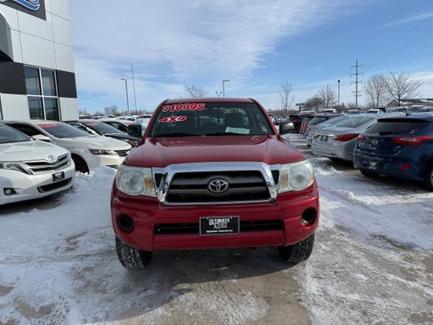 Used 2009 Toyota Tacoma 4x4 Regular Cab image 3
