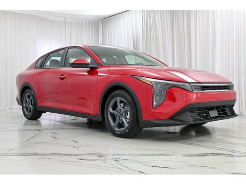 New 2025 Kia K4 image 2