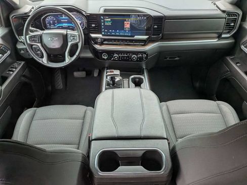 Used 2023 Chevrolet Silverado 1500 RST AWD/4WD image 18