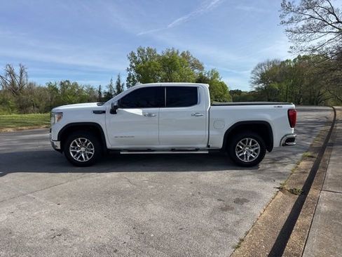 Used 2022 GMC Sierra 1500 SLT w/ SLT Premium Plus Package image 4
