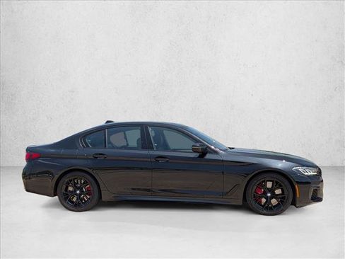 Used 2023 BMW M550i xDrive AWD/4WD image 4