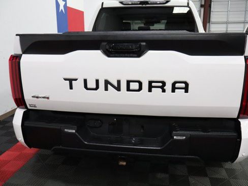 Used 2022 Toyota Tundra SR5 AWD/4WD image 24