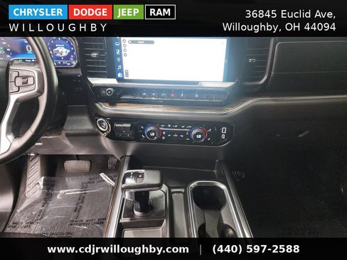 Used 2024 Chevrolet Silverado 1500 LT Trail Boss w/ Convenience Package II AWD/4WD image 21