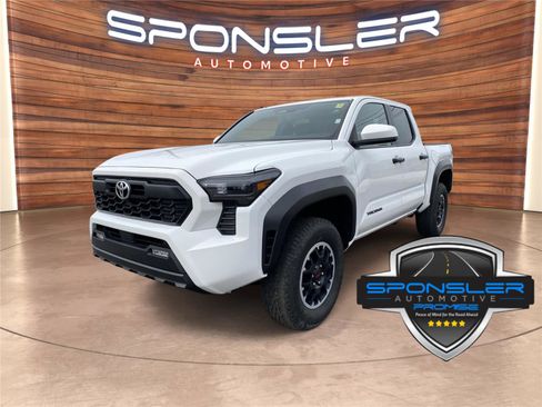 Used 2025 Toyota Tacoma TRD Off-Road image 1