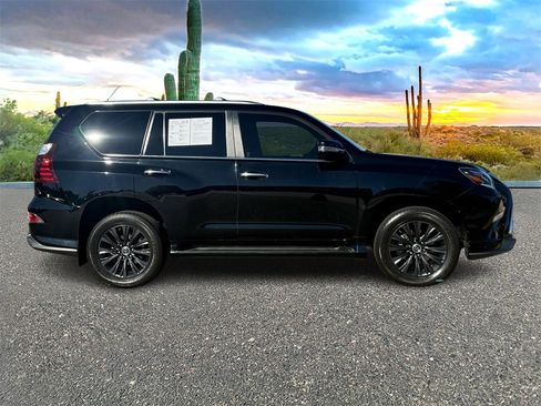 Used 2022 Lexus GX 460 Premium image 3