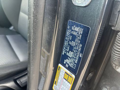 Used 2025 Kia Soul LX w/ LX Technology Package image 27