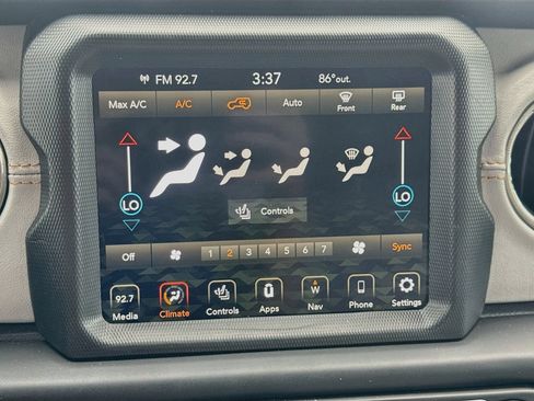 Certified 2023 Jeep Wrangler Unlimited Sahara AWD/4WD image 17