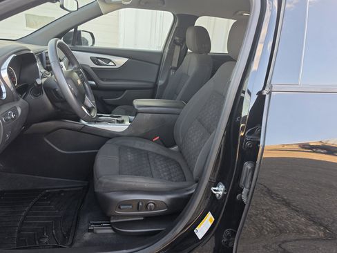 Used 2022 Chevrolet Blazer LT AWD/4WD image 4