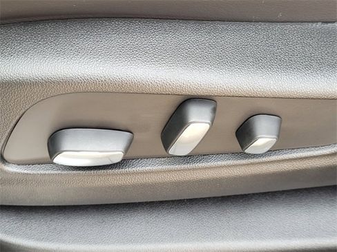 New 2025 Cadillac XT5 Premium Luxury image 23