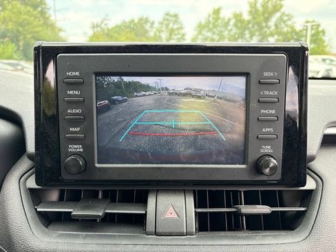 Used 2019 Toyota RAV4 LE w/ All Weather Liner Package AWD/4WD image 13