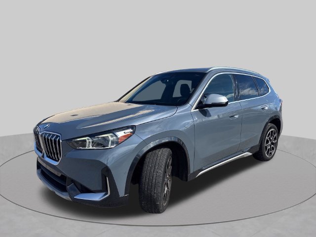 Used 2023 BMW X1 xDrive28i w/ Convenience Package AWD/4WD image 3