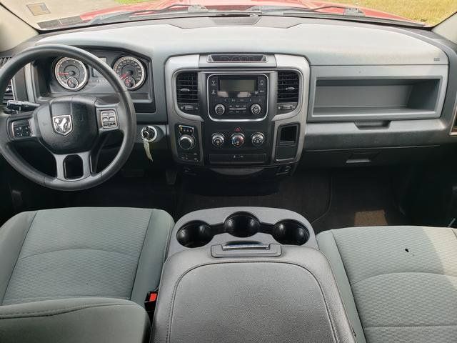 Used 2018 RAM 1500 Express AWD/4WD image 14