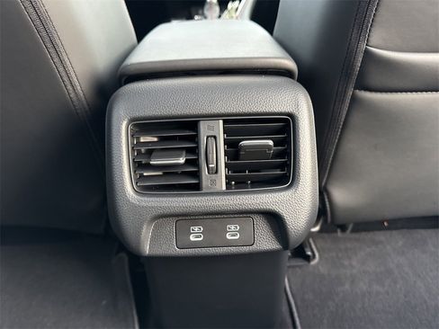 Certified 2025 Acura ADX A-Spec image 28