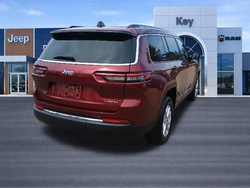 Used 2023 Jeep Grand Cherokee L Limited w/ Luxury Tech Group II AWD/4WD image 5