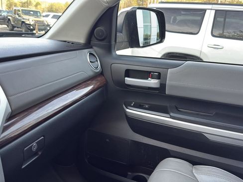 Used 2014 Toyota Tundra Limited w/ Limited Premium Package AWD/4WD image 21