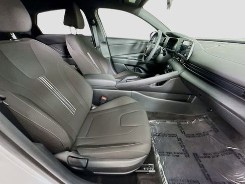 Used 2025 Hyundai Elantra Sport w/ Cargo Package FWD image 26