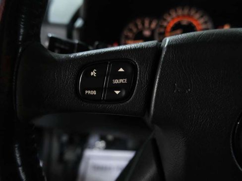 Used 2005 HUMMER H2 w/ Preferred Equipment Group image 35