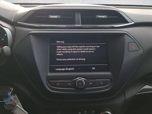 Used 2021 Chevrolet TrailBlazer LS image 12