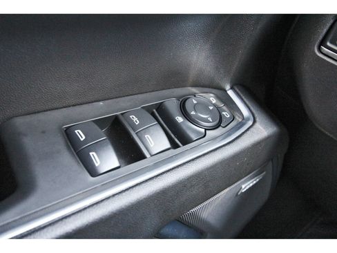 Used 2024 Chevrolet Silverado 1500 LT Trail Boss w/ Convenience Package II AWD/4WD image 20