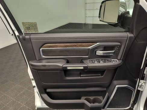 Used 2019 RAM 2500 Laramie AWD/4WD image 20