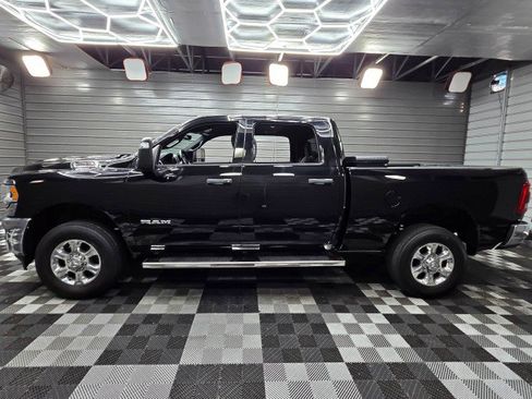 Used 2024 RAM 2500 Big Horn w/ Protection Group AWD/4WD image 9