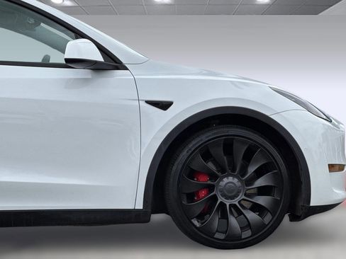 Used 2022 Tesla Model Y Performance AWD/4WD image 33
