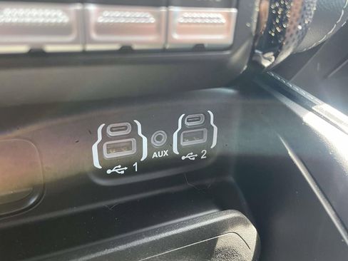 Used 2024 RAM 3500 Limited AWD/4WD image 26