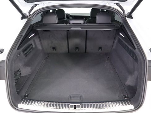 Used 2025 Audi Q8 Premium Plus w/ Premium Plus Package image 30