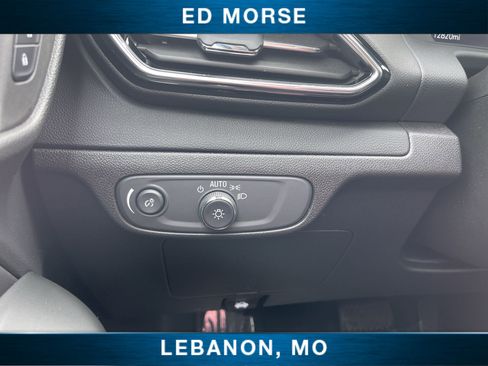 Used 2023 Chevrolet Bolt EUV Premier w/ Redline Edition image 17