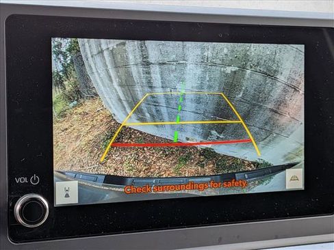 Certified 2024 Toyota Tacoma SR5 image 7