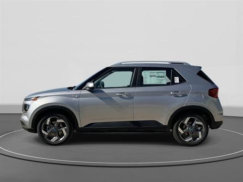 New 2026 Hyundai Venue SEL FWD image 3