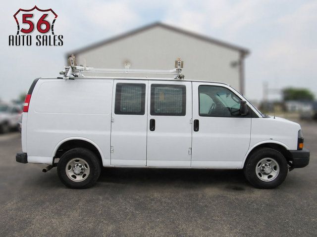 Used 2018 Chevrolet Express 2500 w/ Driver Convenience Package RWD image 1