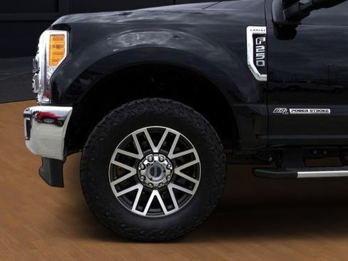 Used 2017 Ford F250 Lariat w/ Lariat Value Package image 7