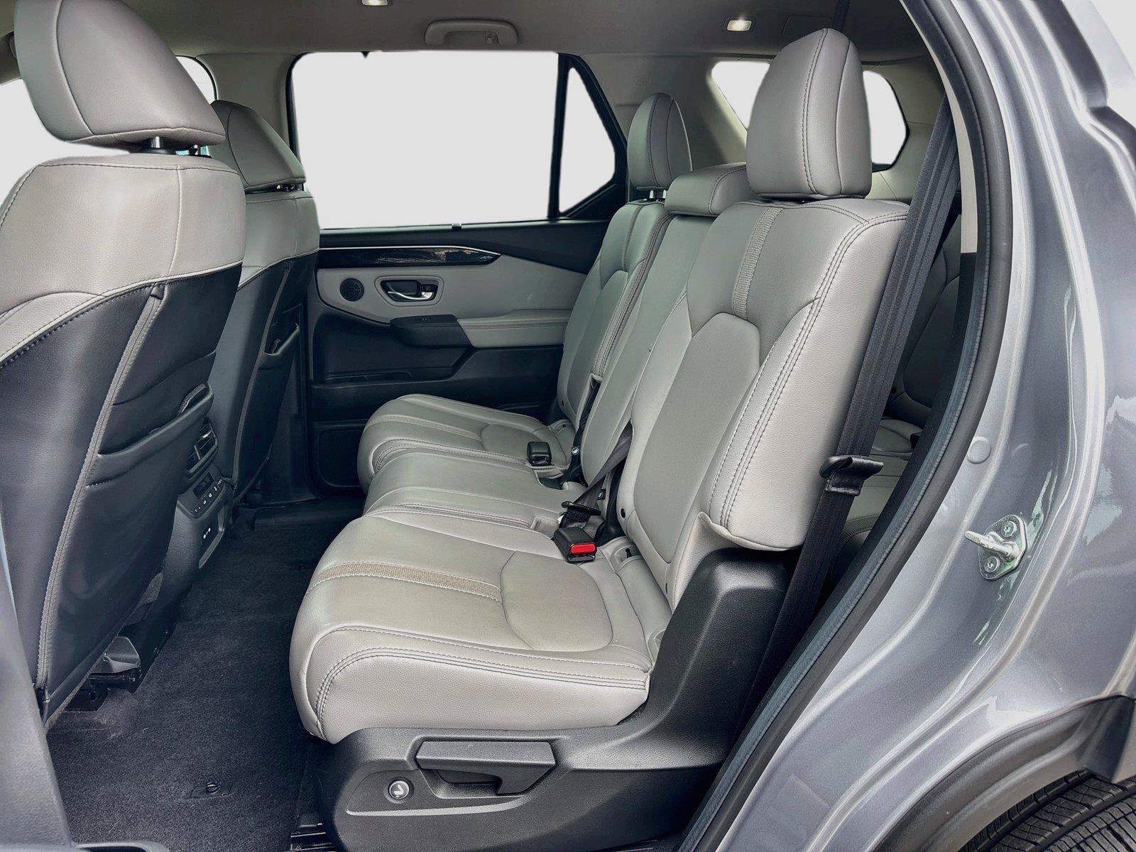 Certified 2025 Honda Pilot EX-L image 27