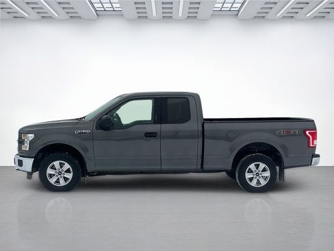 Used 2015 Ford F150 XLT image 6