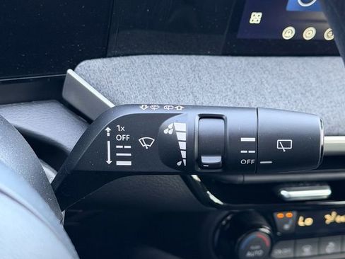 Certified 2026 Nissan Kicks SV w/ Cold Weather Package image 24