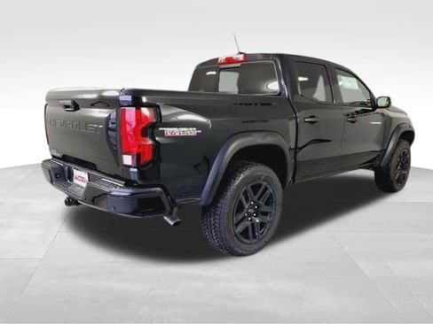 New 2025 Chevrolet Colorado Trail Boss w/ Midnight Edition image 4