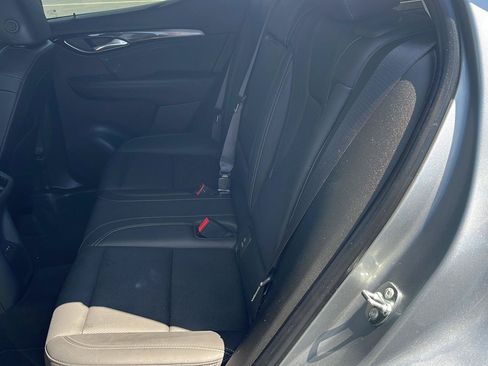 Used 2025 Buick Envision Preferred AWD/4WD image 24