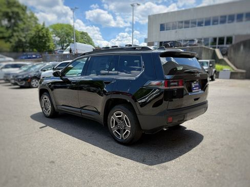 New 2026 Jeep Cherokee Laredo AWD/4WD image 12