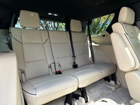 Used 2023 Cadillac Escalade Premium Luxury w/ Performance Package image 50