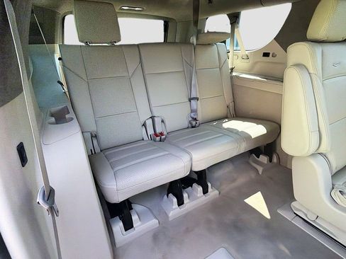Certified 2025 Cadillac Escalade ESV Sport Platinum AWD/4WD image 21