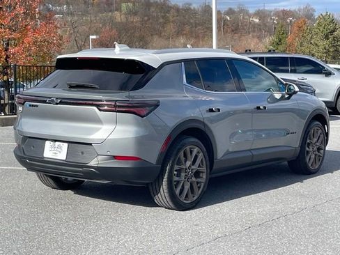 New 2026 Chevrolet Equinox EV LT w/ LPO, Tech Bronze Package image 7