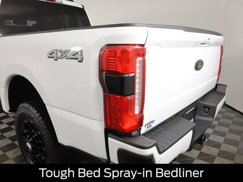 Used 2025 Ford F250 Lariat w/ Lariat Ultimate Package image 34