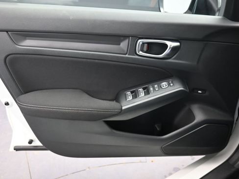 Used 2024 Honda Civic Sport image 17