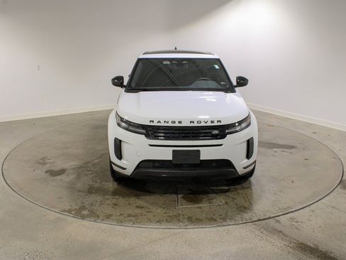 Used 2024 Land Rover Range Rover Evoque S image 8