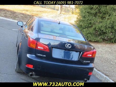 Used 2006 Lexus IS 250 image 16