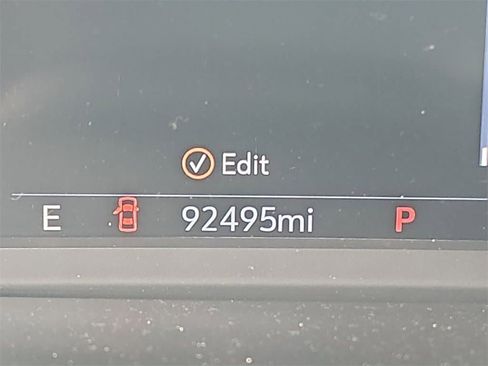 Used 2021 Chevrolet Suburban High Country w/ Premium Package image 13